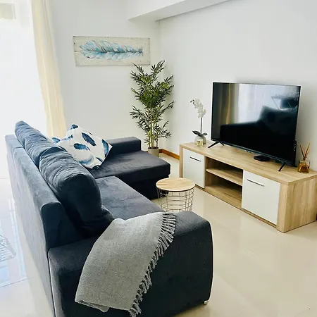 Carreira Solar By Ola Madeira * Funchal (Madeira)