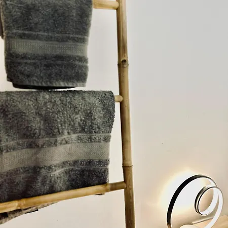 Carreira Solar By Ola Madeira * Фуншал